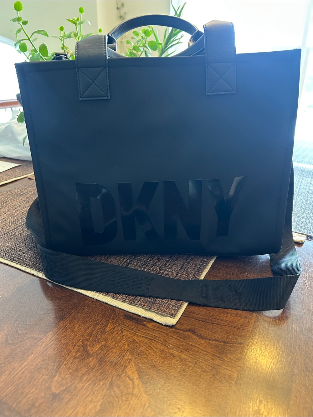 Dkny Black Nylon Logo Messenger Bag